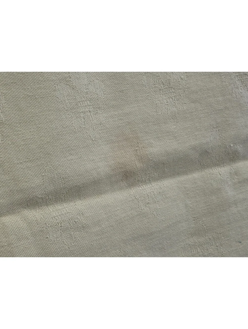 Vintage Fleur de lis Tablecloth Topper Flower Light Tan Geometric Border
